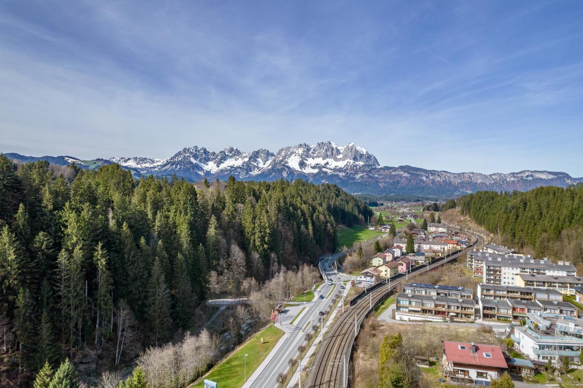 Na-Home Kitzbuehel Streif المظهر الخارجي الصورة